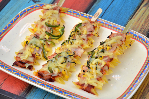 マカロニピザ棒