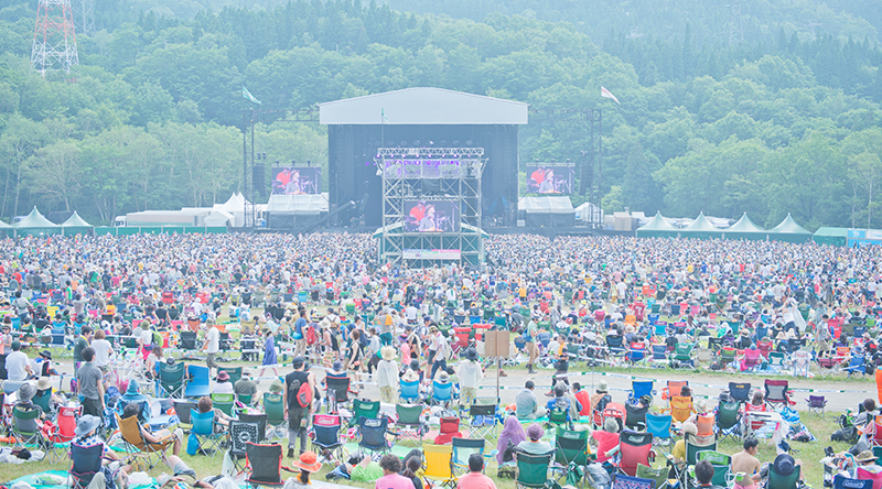 おすすめ野外フェス Br Fuji Rock まめ知識 キャンプ場ドットコム Logos